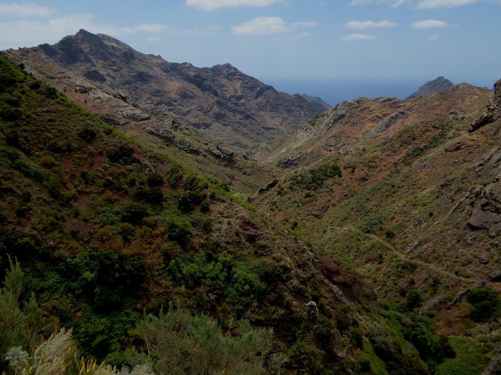 ruta de senderismo en anaga