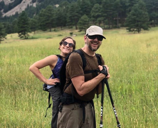 Melanie y Trevor Melanie y Trevor han creado en Facebook e Intagram una plataforma llamada “Hiking with Sight” (Senderismo con vista