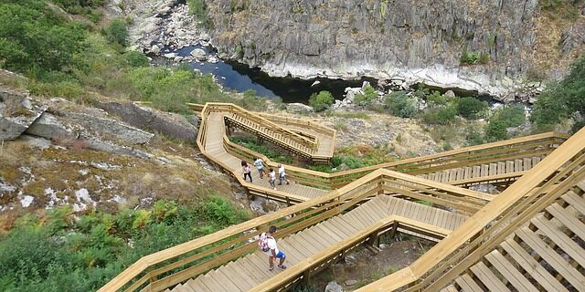 walkways-of-paiva-1102480_640