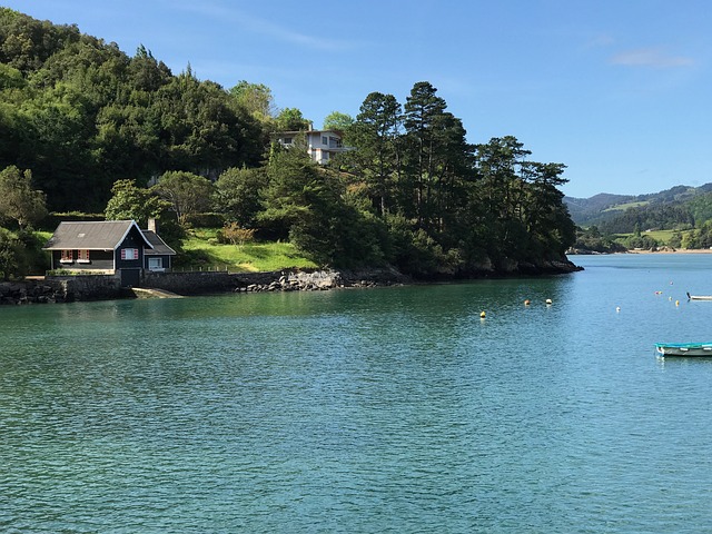 Urdaibai Urdaibai, el tesoro verde de Euskadi