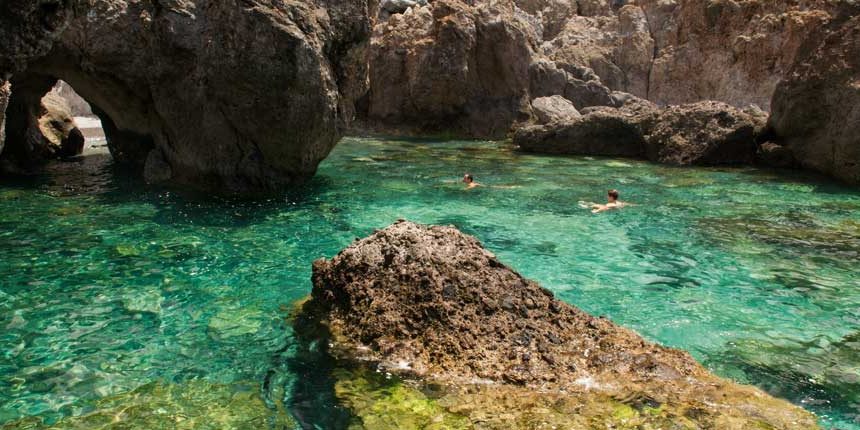 senderismo por la costa de La Guancha Practicar senderismo por la costa de La Guancha es mucho más que vivir la naturaleza