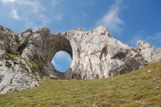 Ruta del Ojo del Buey Ruta del Ojo del Buey, Asturias