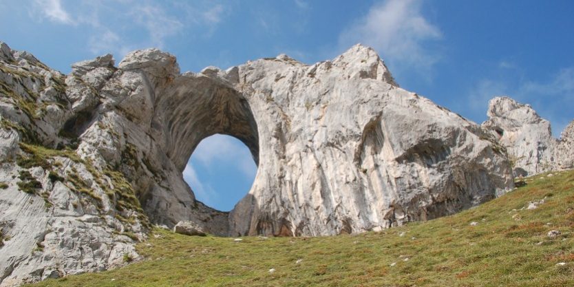 Ruta del Ojo del Buey Ruta del Ojo del Buey, Asturias