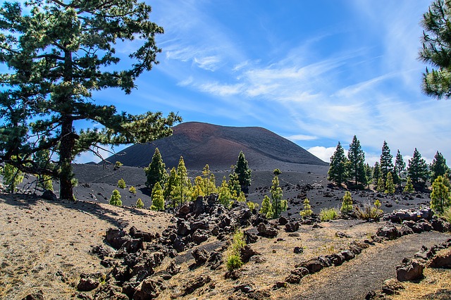 Ruta por el Volcán Chinyero