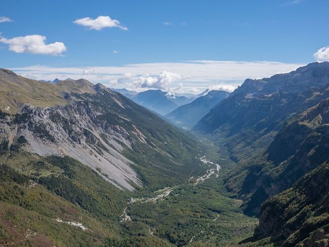 Es el Valle de Pineta, o también conocido como La Valle Verde