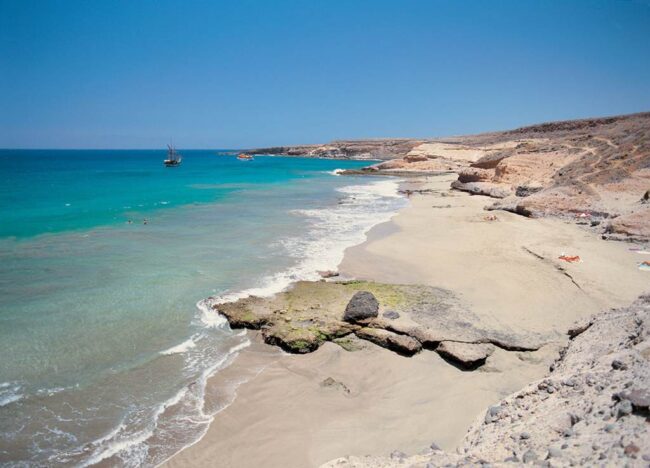 Desde La Caleta hasta Armeñime esas rutas es la que transcurre desde la Caleta hasta Armeñime.