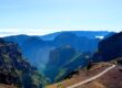 La ruta de senderismo de Pico ArIeiro, Pico Das Torres y Pico Ruivo ofrece unas vistas únicas de Madeira al completo
