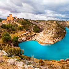 Cuenca La Provincia de Cuenca posee una riqueza natural y cultural que nos enamorará
