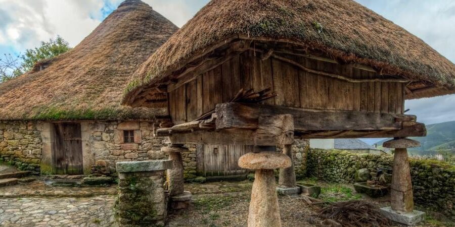 La bonita aldea de Piornedo se encuentra en lo más alto de Os Ancares, Lugo